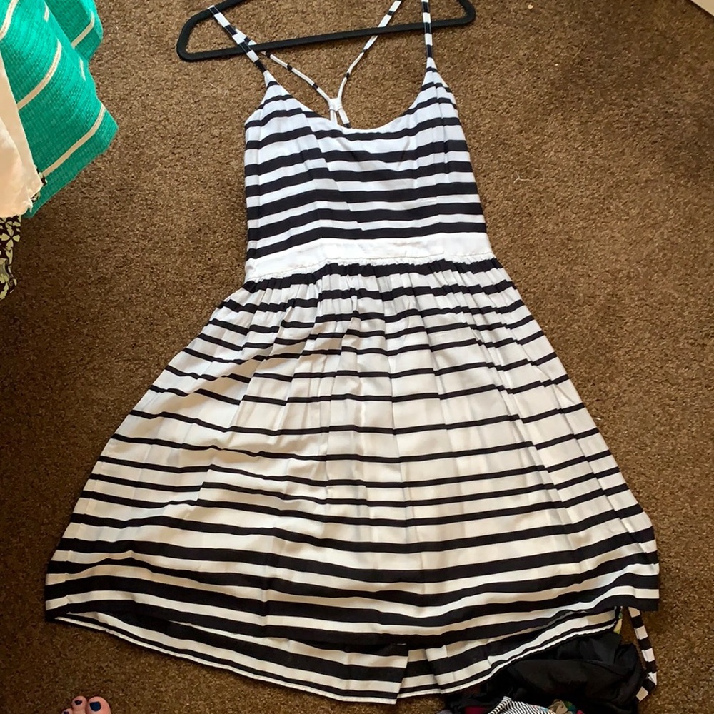 H&M backless black and white dress